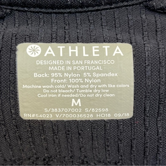 Athleta Insulated Flurry Primaloft Full Zip Quilted Jacket Black Sz M - Picture 6 of 16